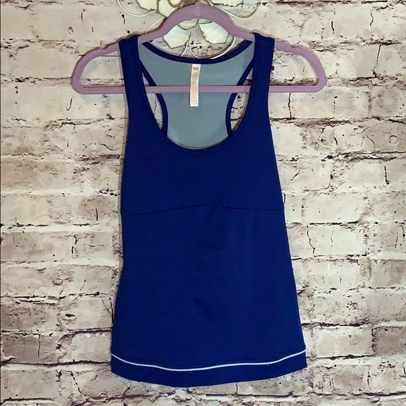 Lucy Athletic Tank with built in bra - Picture 2 of 8